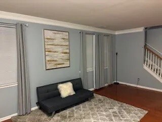 Building Photo - Room in House on Milpass Dr