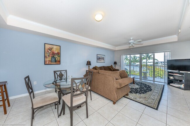 Building Photo - FURNISHED WATERFRONT CONDO IN PUNTA GORDA ISLES