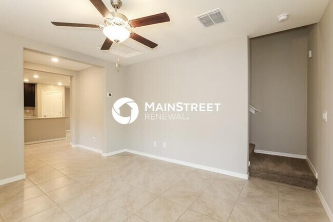 Building Photo - 3 Bedroom Pet-Friendly Home in Phoenix, AZ with Main Street Renewal