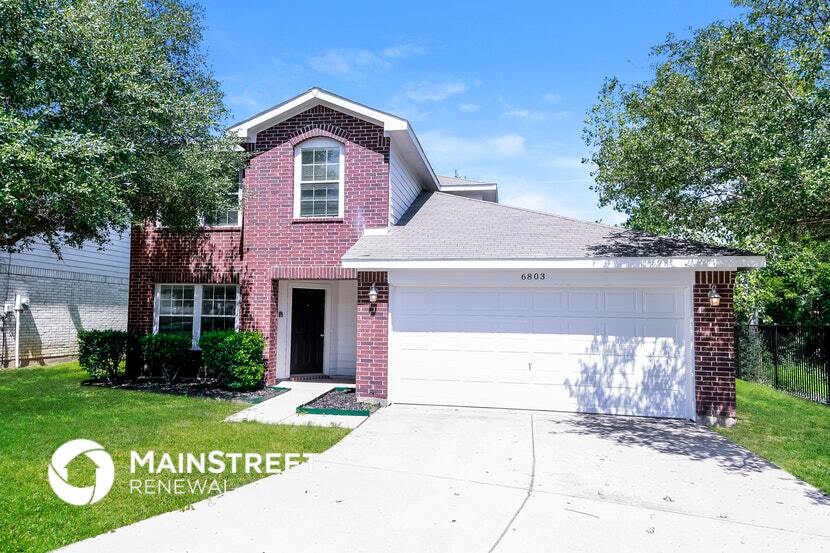 Primary Photo - 6803 Clark Vista Dr