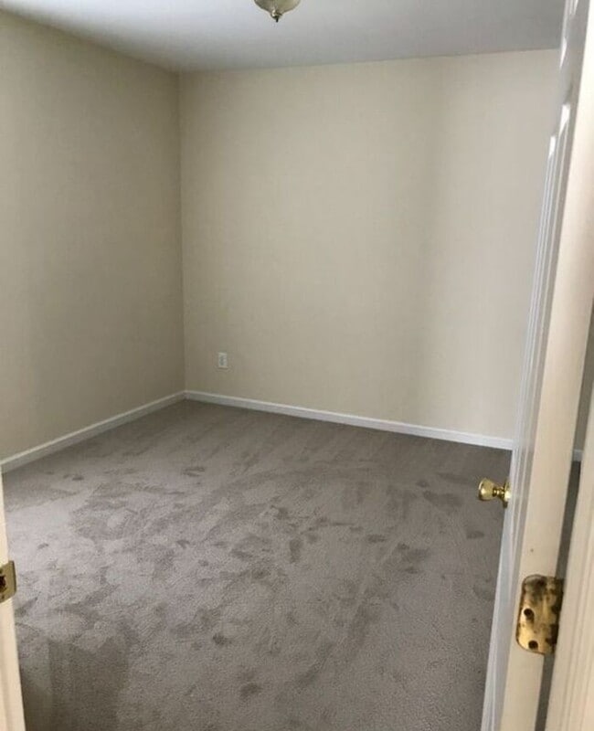 Building Photo - !!!COMING SOON!!! Charming 3BR 2 BA Cottage-Style Home in North Durham