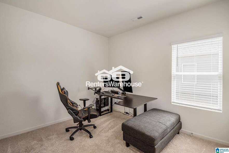 Building Photo - 284 Koslin Lp