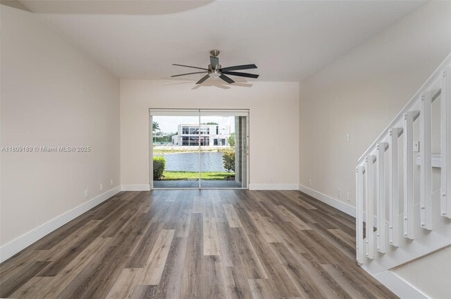 Building Photo - 16795 Hemingway Dr