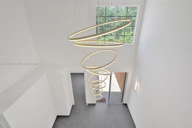 Building Photo - 1251 Hayes St