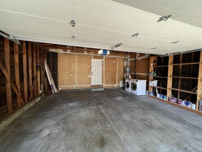 Building Photo - 317 Curie Dr