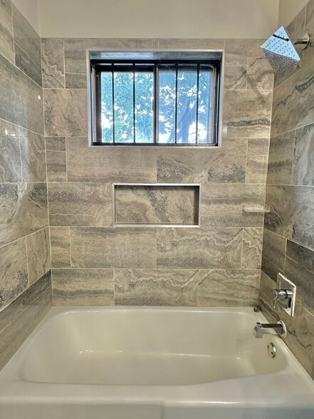 Building Photo - 4167 Cochese Rd