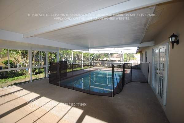 Building Photo - 10966 Winding Creek Way