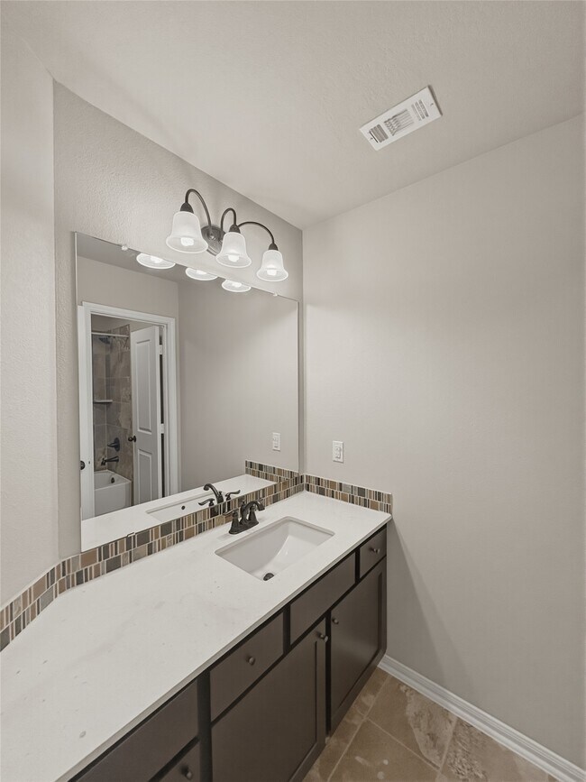 Building Photo - 10115 Cypress Path