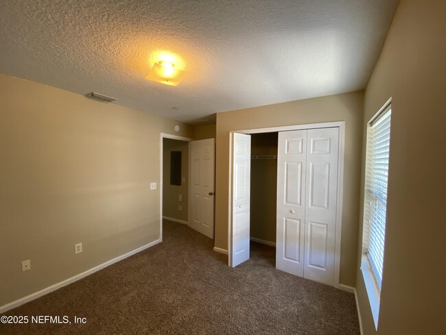 Building Photo - 6100 Maggies Cir