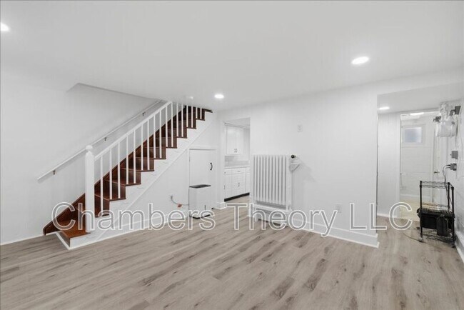 Building Photo - 2230 Observatory Pl NW