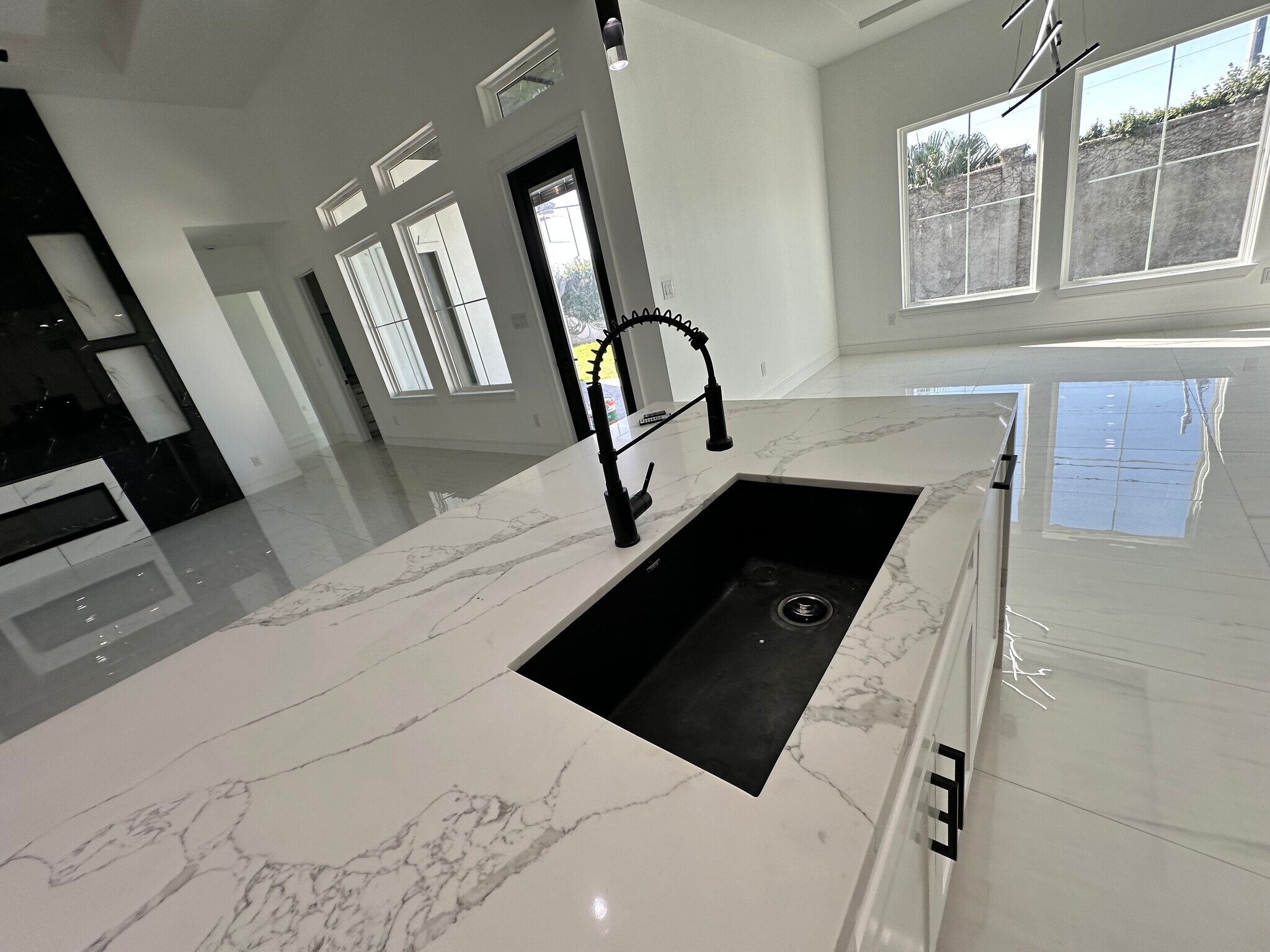 Building Photo - 124 Sea Grape Ln