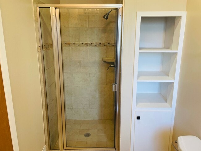 Building Photo - Beautiful 3bed/2ba house on Cul-de-sac. Great location with Cupertino Schools.