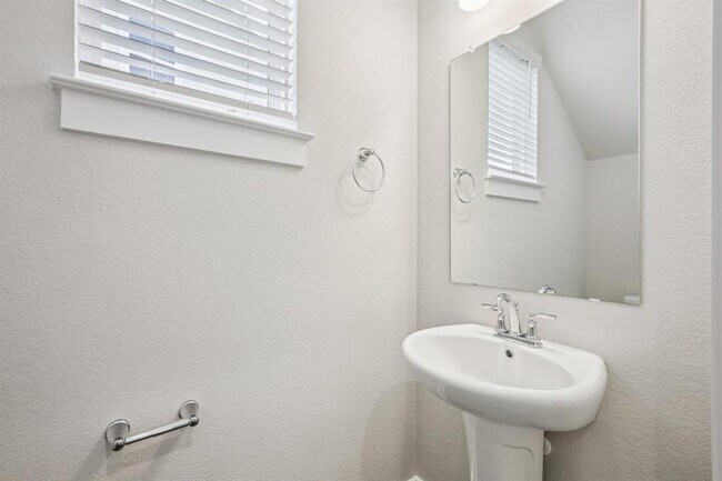 Building Photo - 2337 Moon Tower Trl