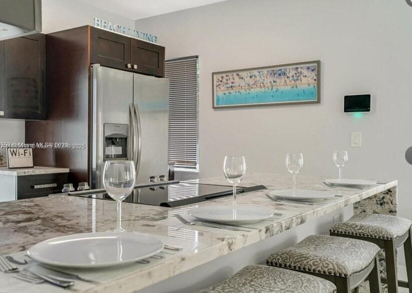 Building Photo - 1526 NE 110th St