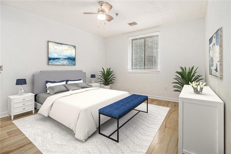 Building Photo - 300 Johnson Ferry Rd