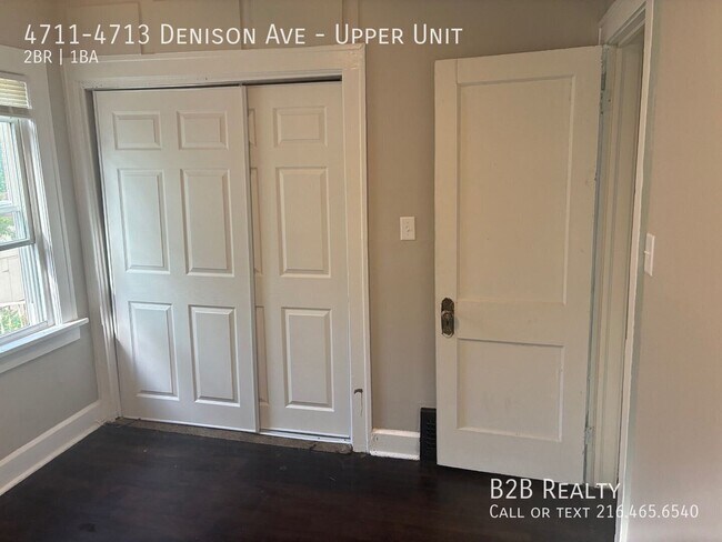 Building Photo - 4711-4713 Denison Ave-Upper Unit