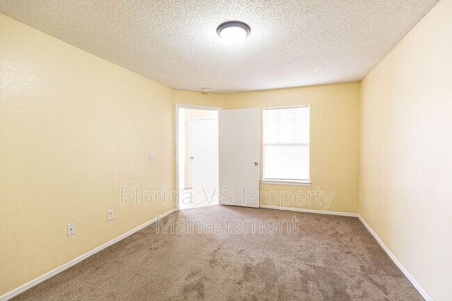Building Photo - 2208 Antigua Pl