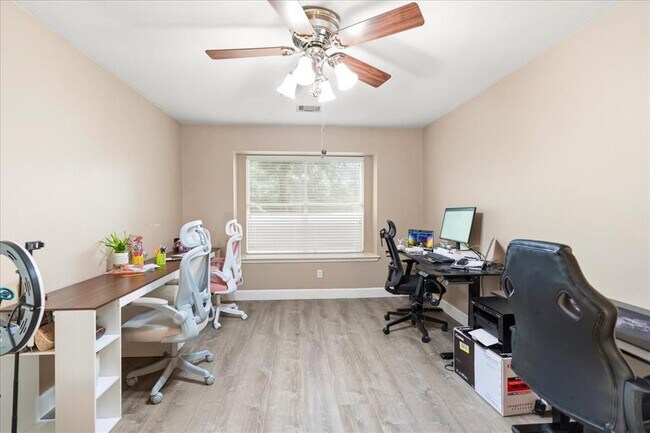 Building Photo - 10517 S Canoa Hills Trail