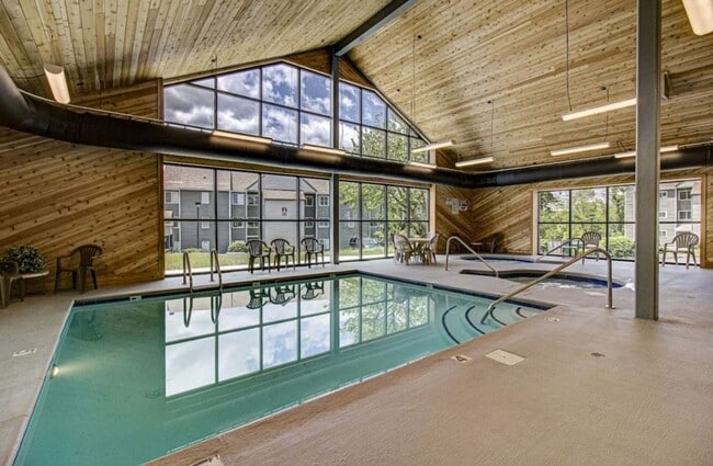 Building Photo - Modern Fully Furnished Home with Stunning ...