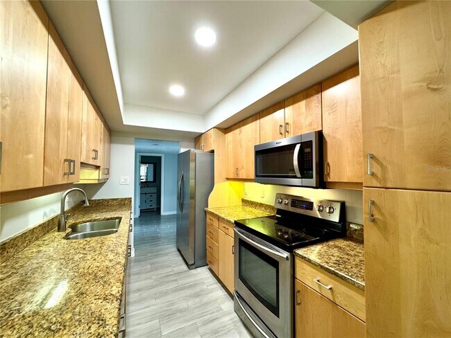 Building Photo - 3031 Willow Green Dr