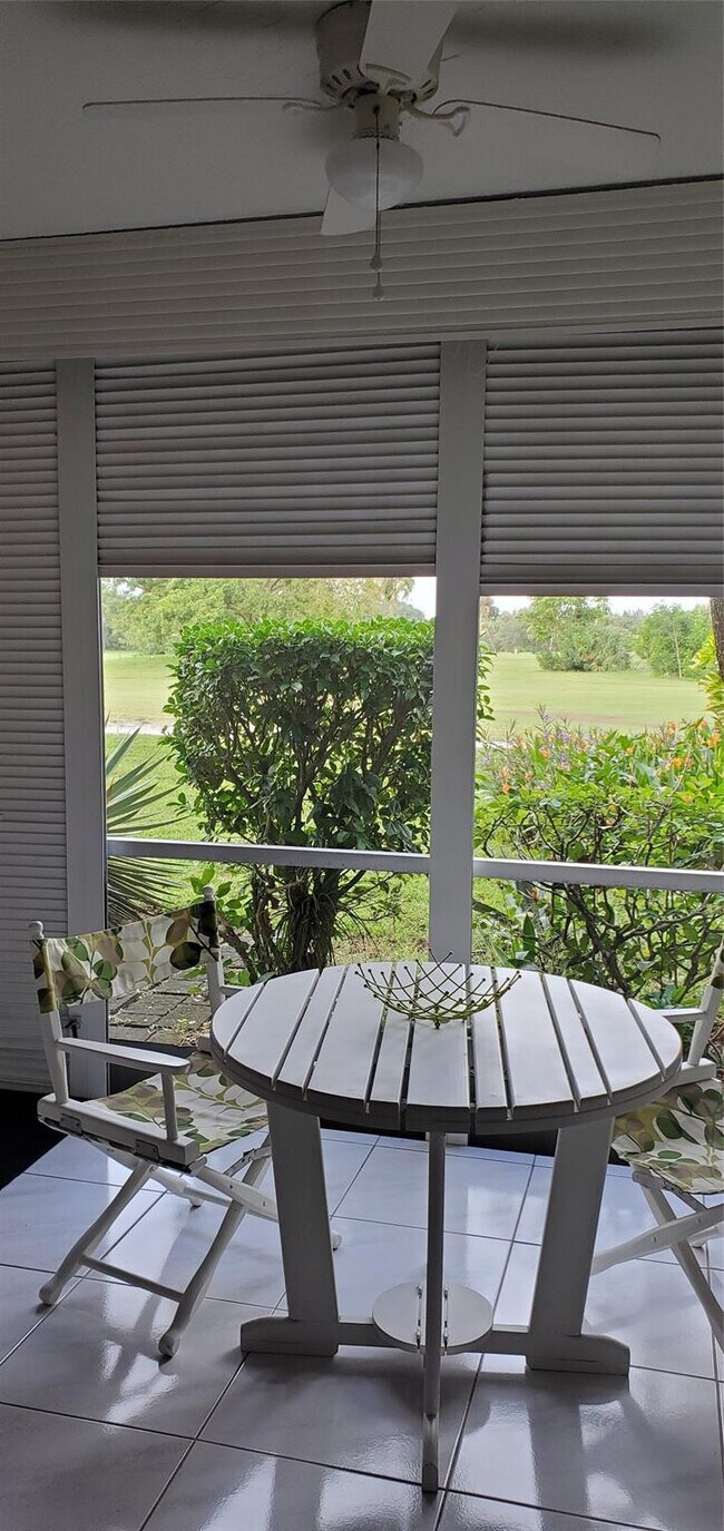 Building Photo - 2671 S Course Dr