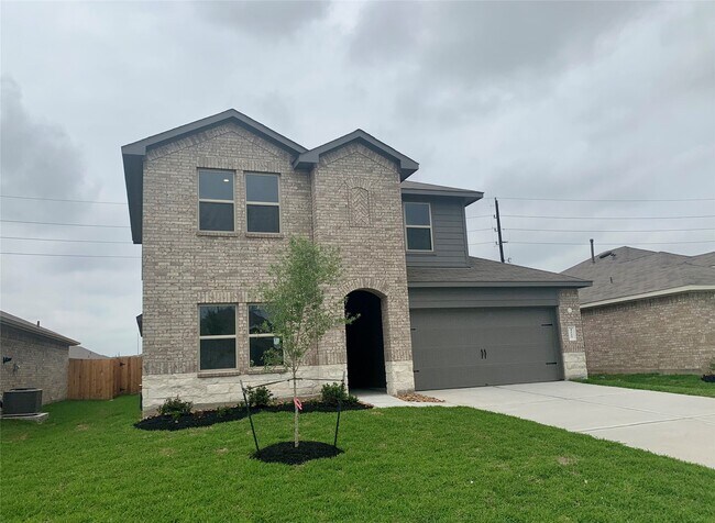 Building Photo - 4227 Isoletta Ct