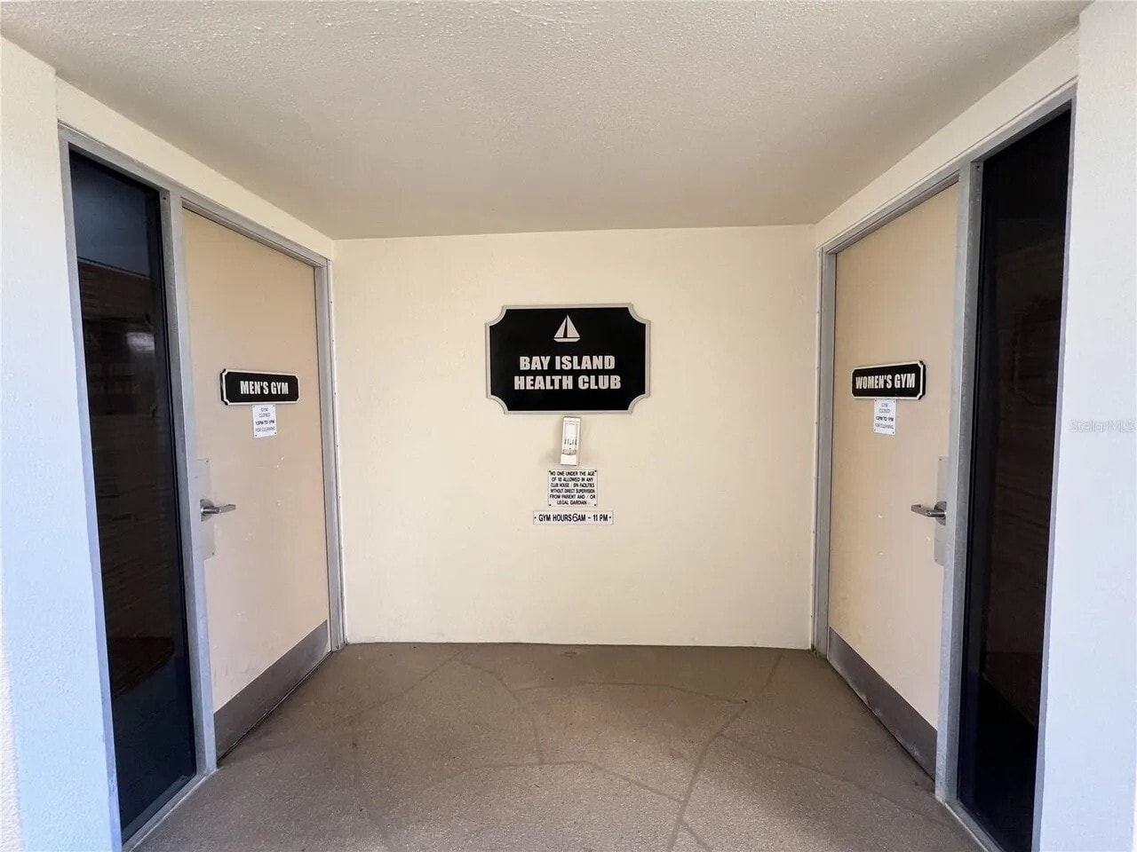 Gyms Entry - 7560 Bay Island Dr S