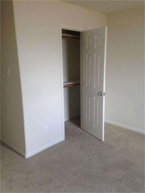 Building Photo - 6922 Chessgate Falls Ln