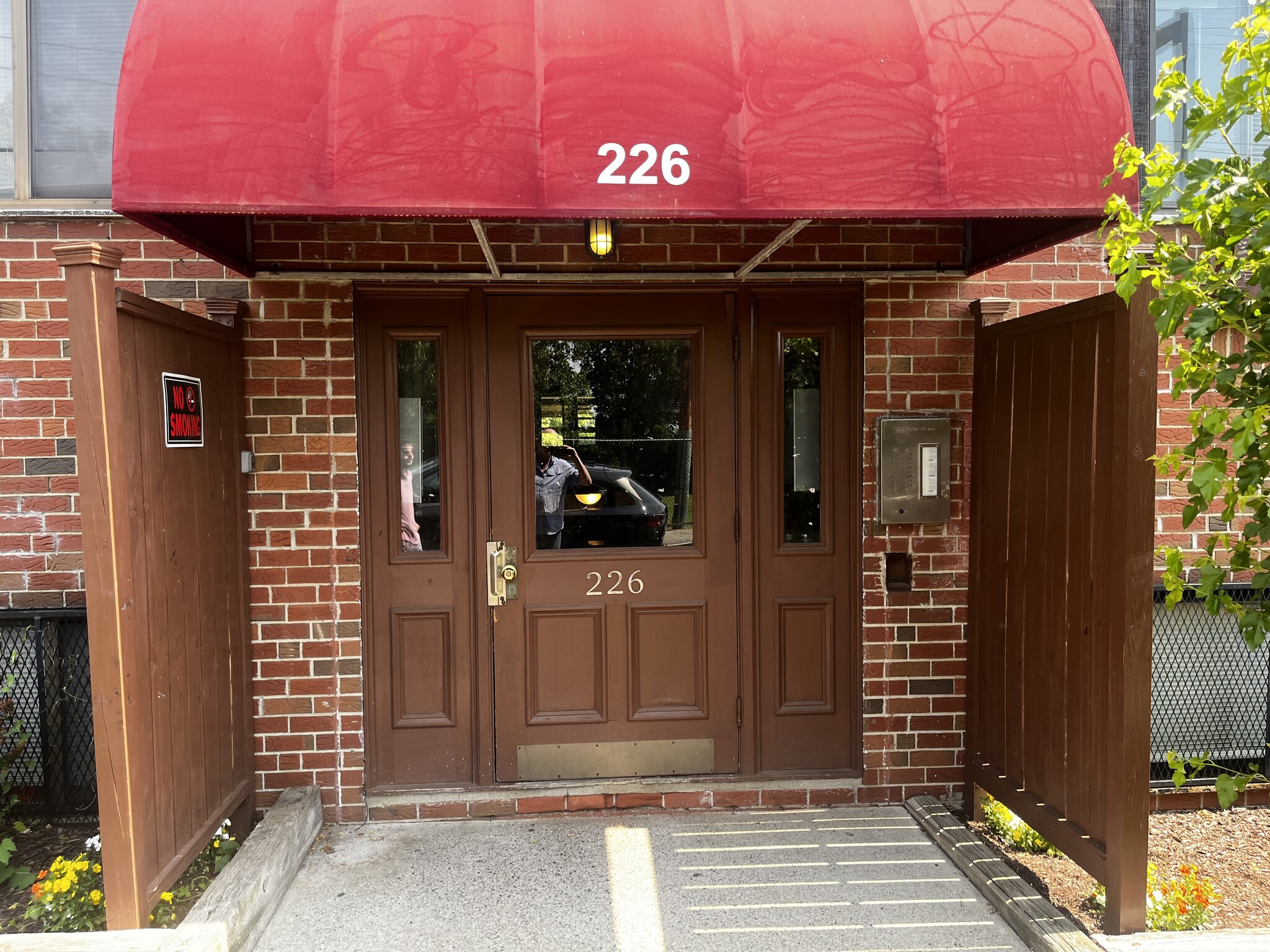 Building Photo - 226 Parker Hill Ave