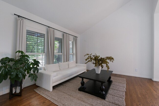 Building Photo - 1411 Fieldwood Court