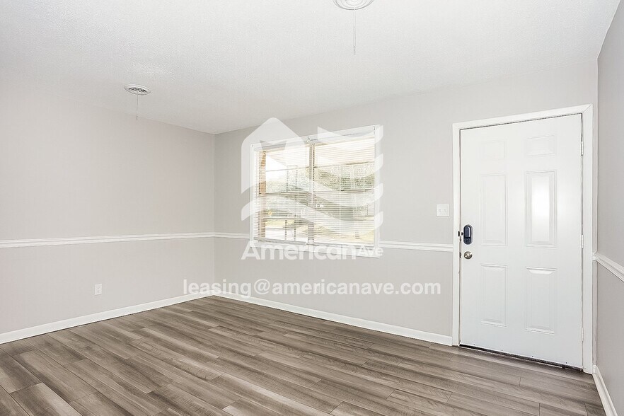 Building Photo - 2106 Vandivere Rd