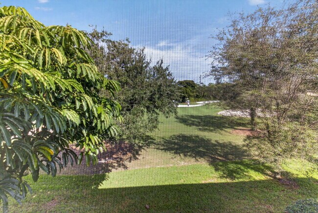 Building Photo - 7455 Glendevon Ln