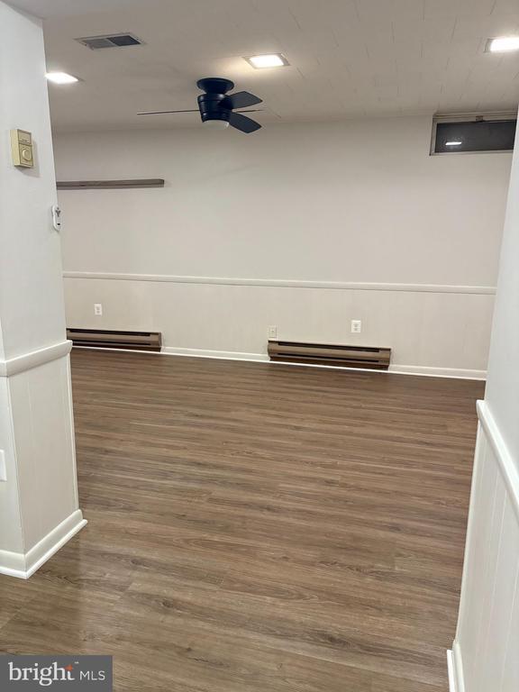 Building Photo - 9232 Pinenut Ct