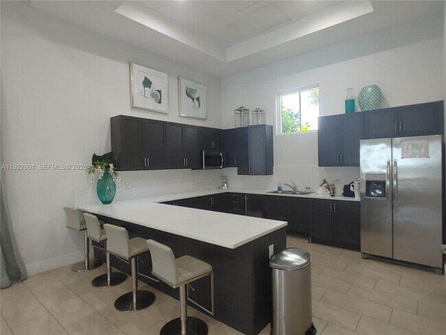 Building Photo - 1766 SE 26th Rd