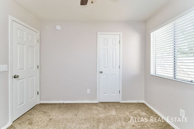 Building Photo - 12229 N Brightridge Dr