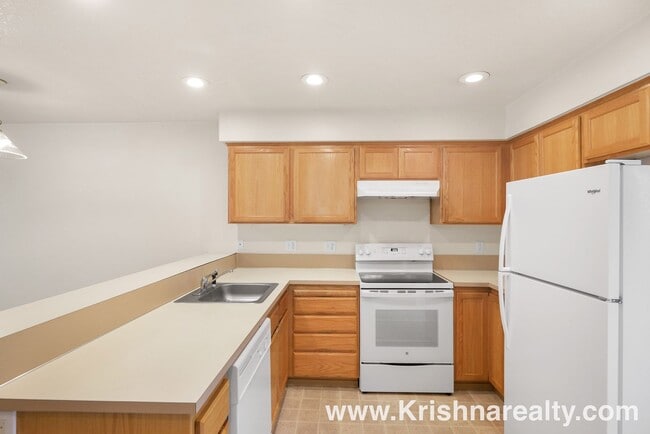 Building Photo - 5281 SW 174th Terrace