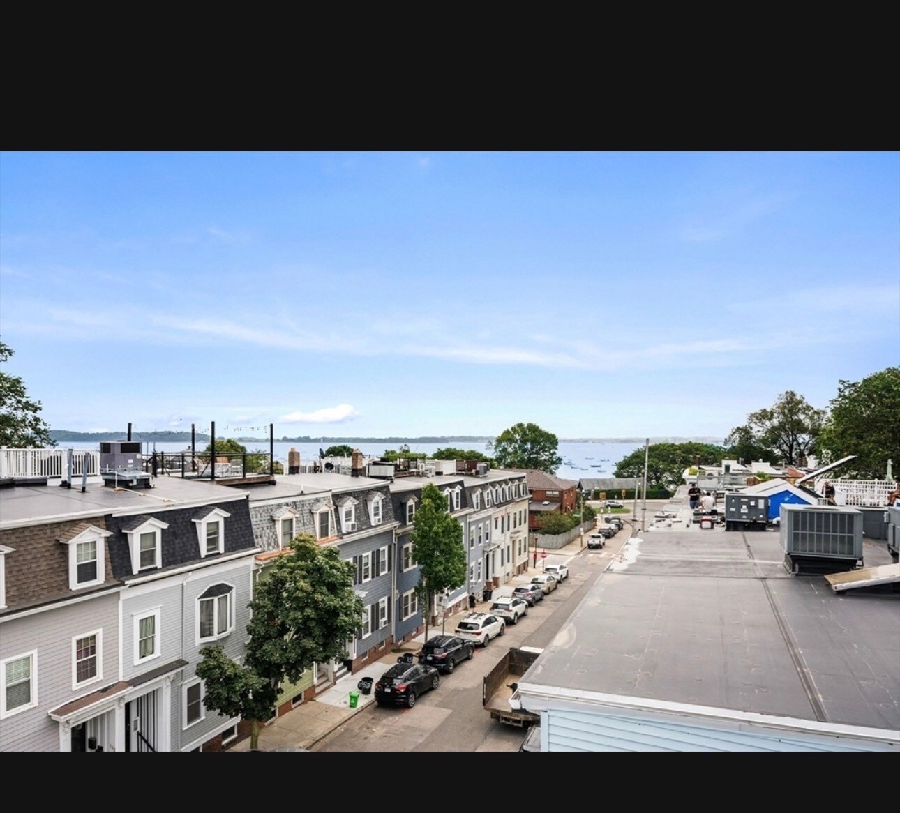 Building Photo - 779 E 6th St