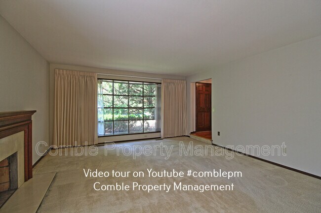 Building Photo - 2534 Medina Cir
