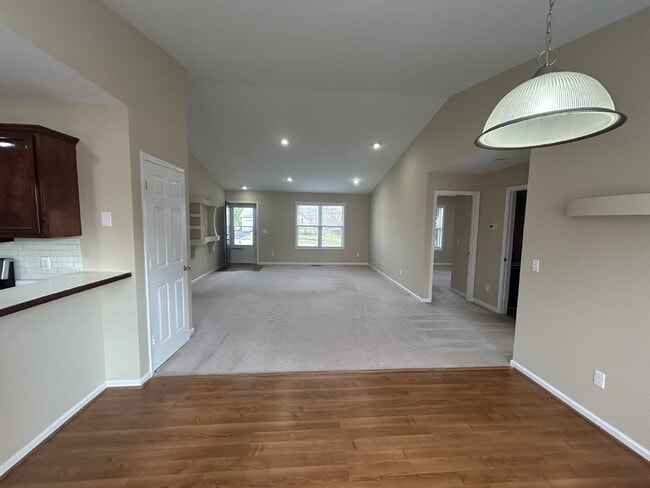 Building Photo - 3 BD 2BA Home with a Garage for Rent in Algood