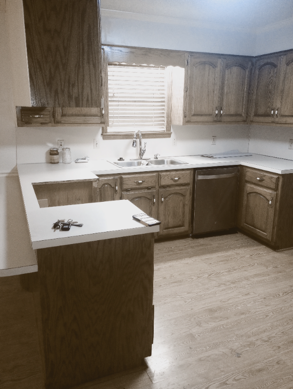 Building Photo - 103 Live Oak Dr