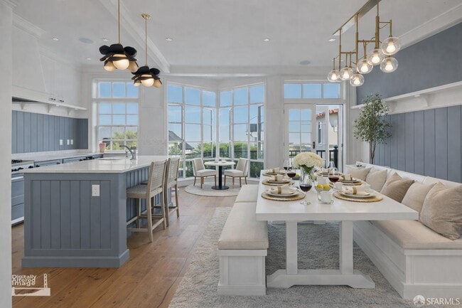 Building Photo - 222 El Camino Del Mar