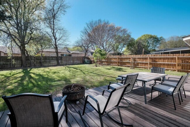 Building Photo - 15107 Kamary Ln