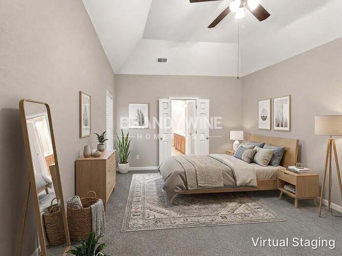 Building Photo - 1475 Far Dr