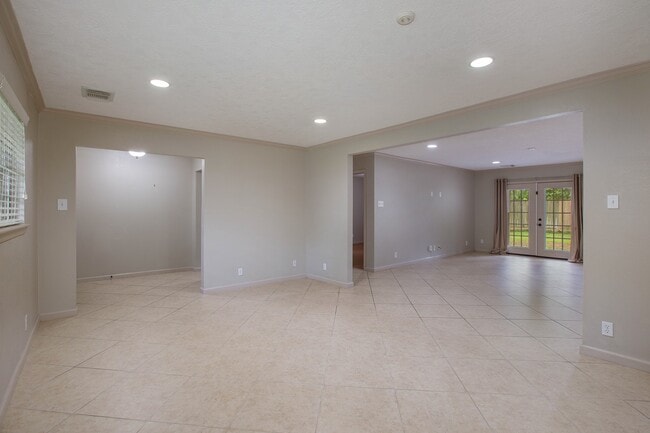 Building Photo - 10825 Long Shadow Ln