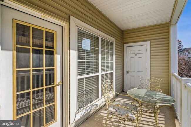 Building Photo - 4561 Strutfield Ln