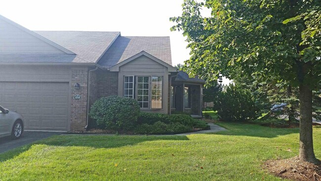 Primary Photo - 4749 Bayberry Cir
