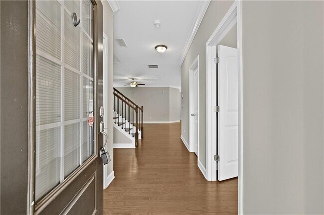 Building Photo - 4832 Miller Ridge Blvd