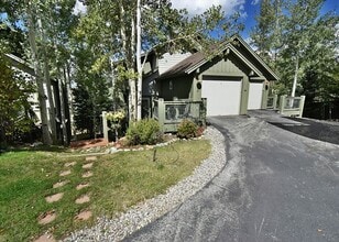 Building Photo - Summer Seasonal Rental- 734 Rocky Point Townhomes
