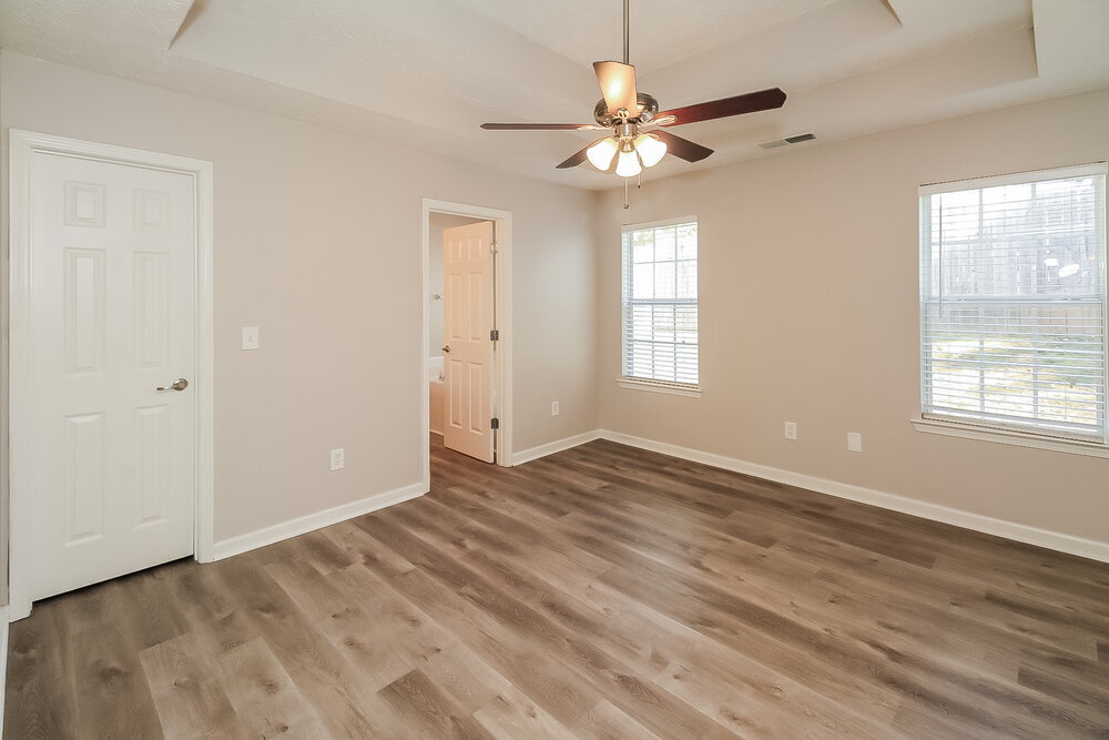 Building Photo - 11 Grier Ln