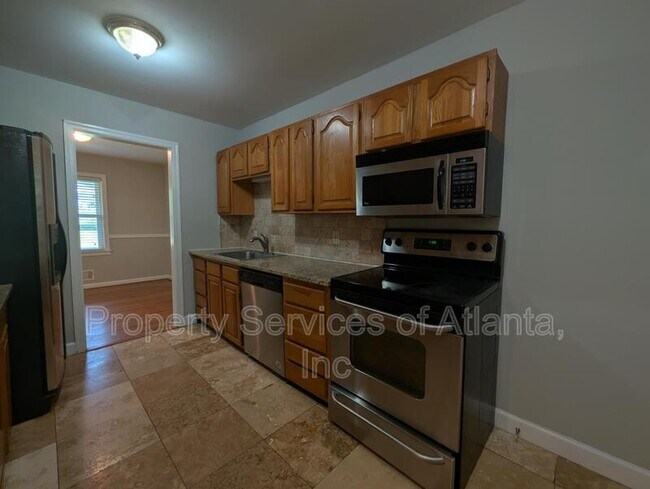 Building Photo - 1061 Homewood Ct